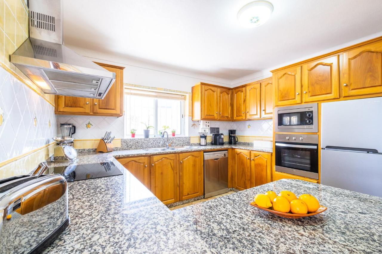 Villa Estrelicia - Pool - Free Wi-Fi - New In Booking Loulé Dış mekan fotoğraf