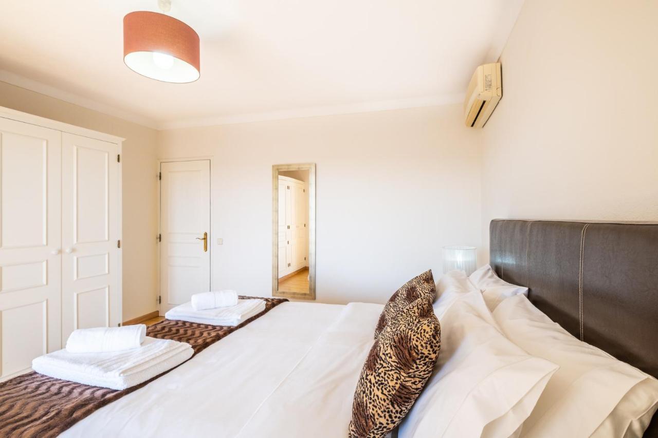 Villa Estrelicia - Pool - Free Wi-Fi - New In Booking Loulé Dış mekan fotoğraf